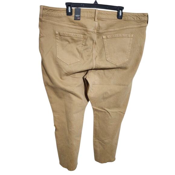 Torrid Mom Straight Vintage Stretch High Rise Golden Jean 20R Button Fly Raw Hem - Picture 5 of 7